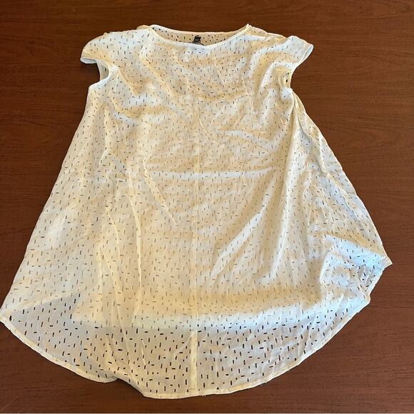 Eileen Fisher Confetti Hole T-Shirt White Cream Petite Small PS PP - Picture 10 of 13